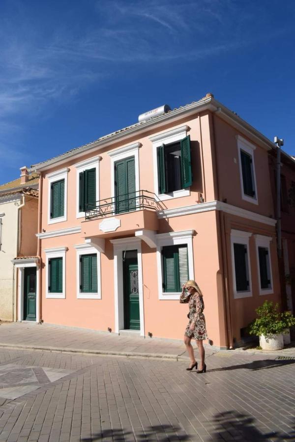Chrysanthi'S Apartment Preveza Exterior photo